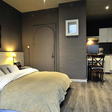 Studio Et Appartement La Tete En L'Air ดูร์บี ภายนอก รูปภาพ
