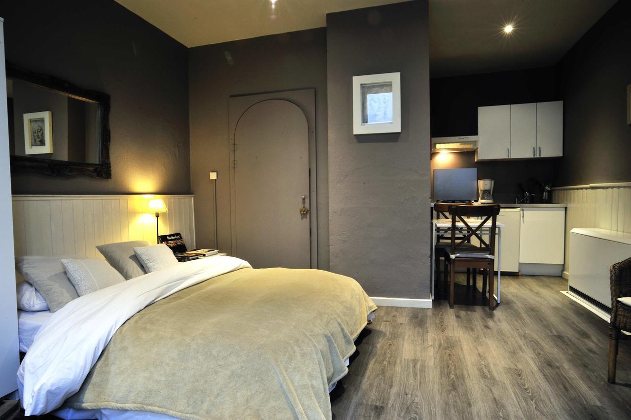 Studio Et Appartement La Tete En L'Air ดูร์บี ภายนอก รูปภาพ